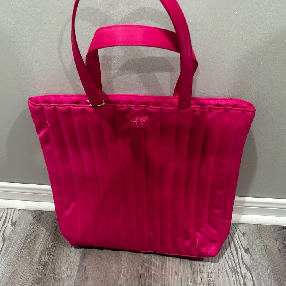 Kate spade tote.
